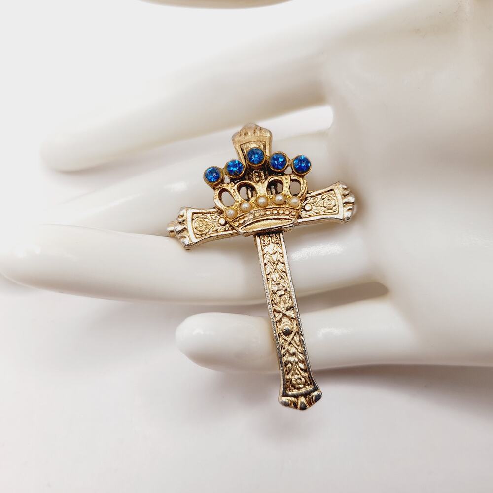 Vintage Crowned Cross Brooch Pendant Gold Tone Blue Rhinestones Pearls
